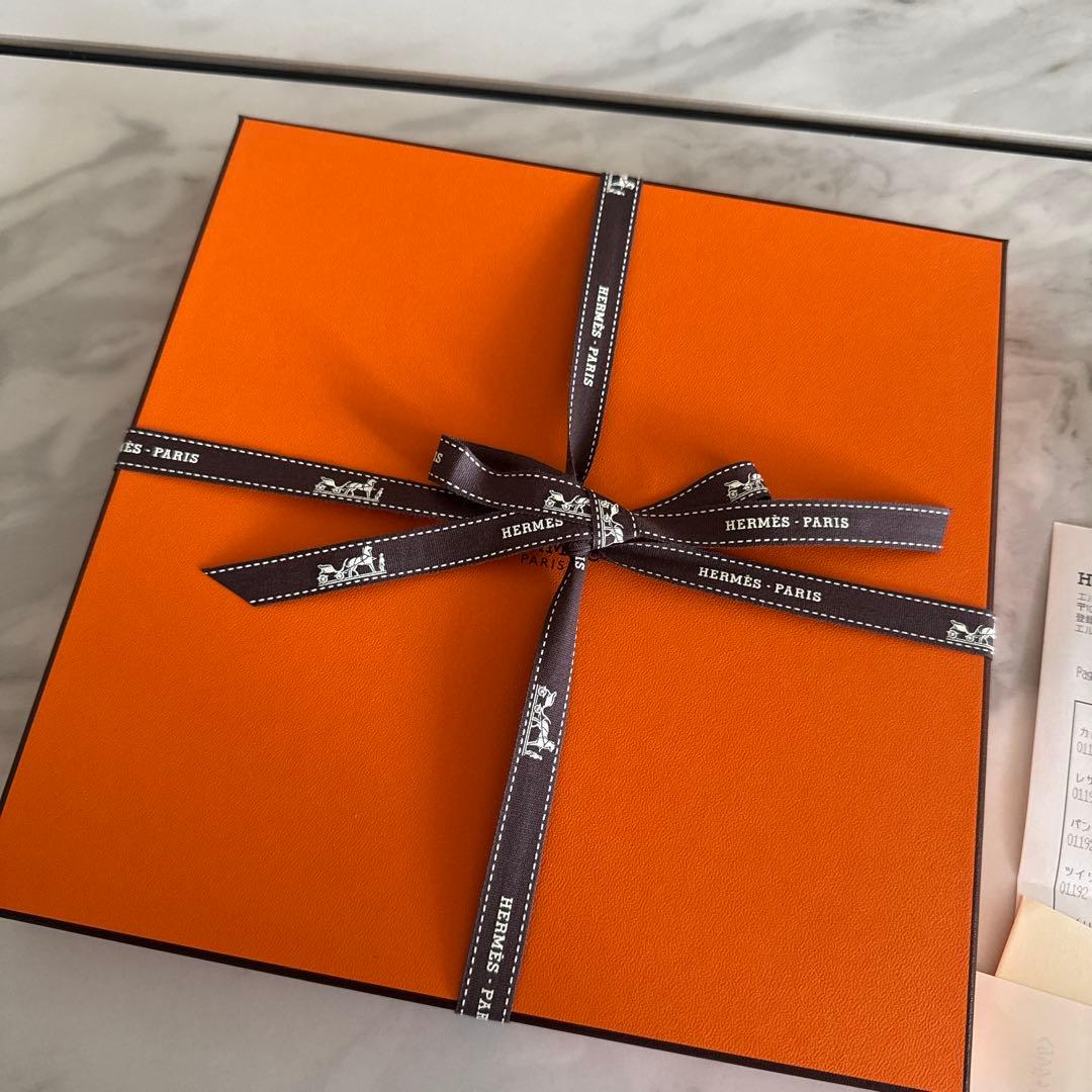 新品・未使用】エルメス カレ90 ルポミエセリエ ホワイト 2026SS