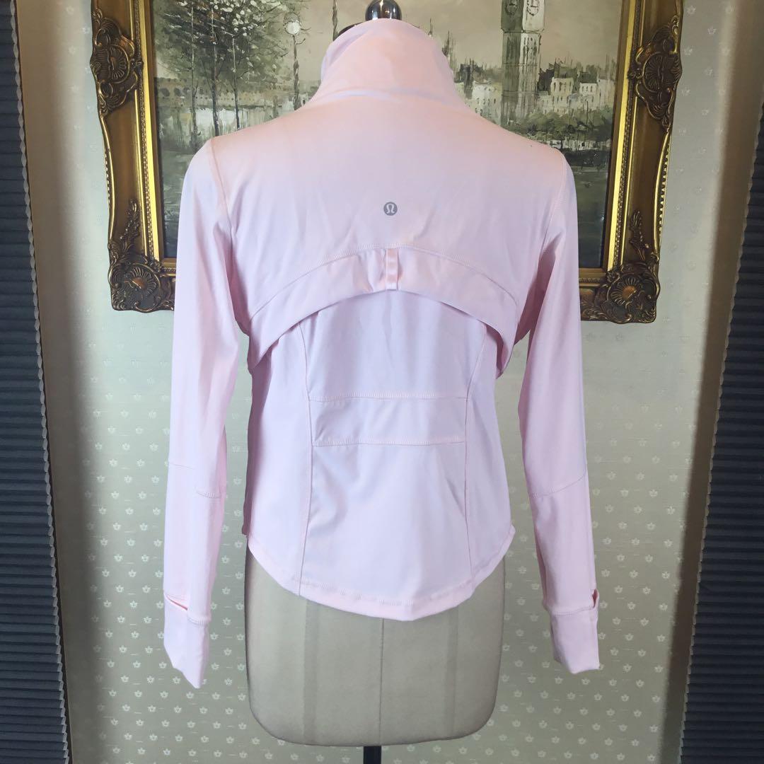 タグ付け☆ LULULEMON サイズ4 ピンク ウィンドブレーカー 長袖 - メルカリ