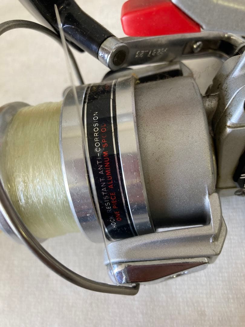 ☆【ジャンク品】Daiwa Sportline ST-2000 スピニングリール - メルカリ
