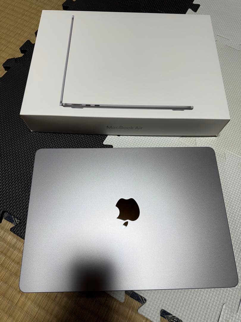 【箱あり】MacBookAir M2 16GB 256GB 13.6inch