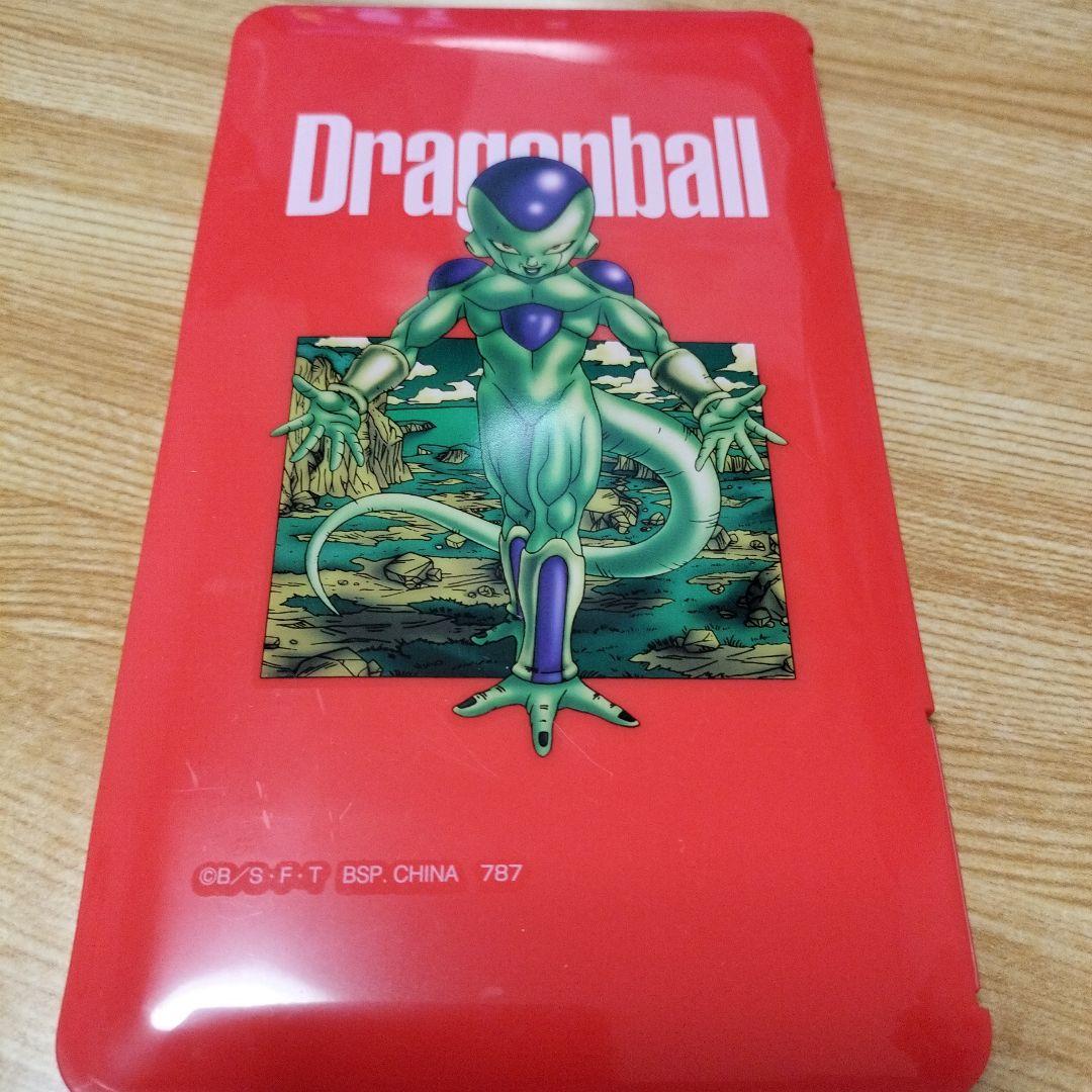 ドラゴンボール フリーザ 赤　マルチケース あくまでも中古品になります。