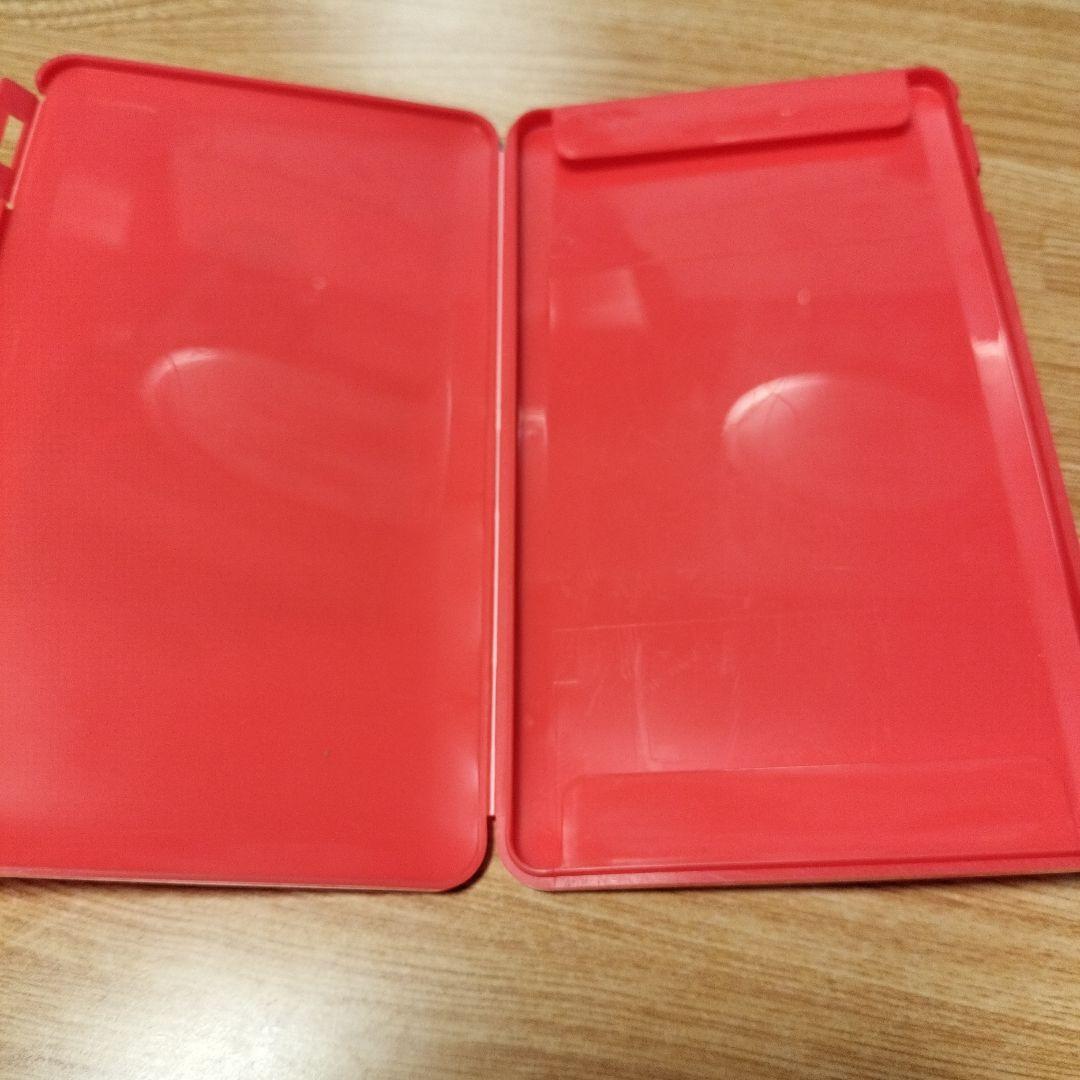 ドラゴンボール フリーザ 赤　マルチケース あくまでも中古品になります。