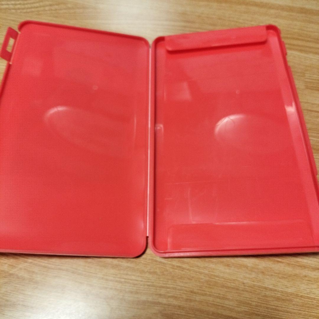 ドラゴンボール フリーザ 赤　マルチケース あくまでも中古品になります。