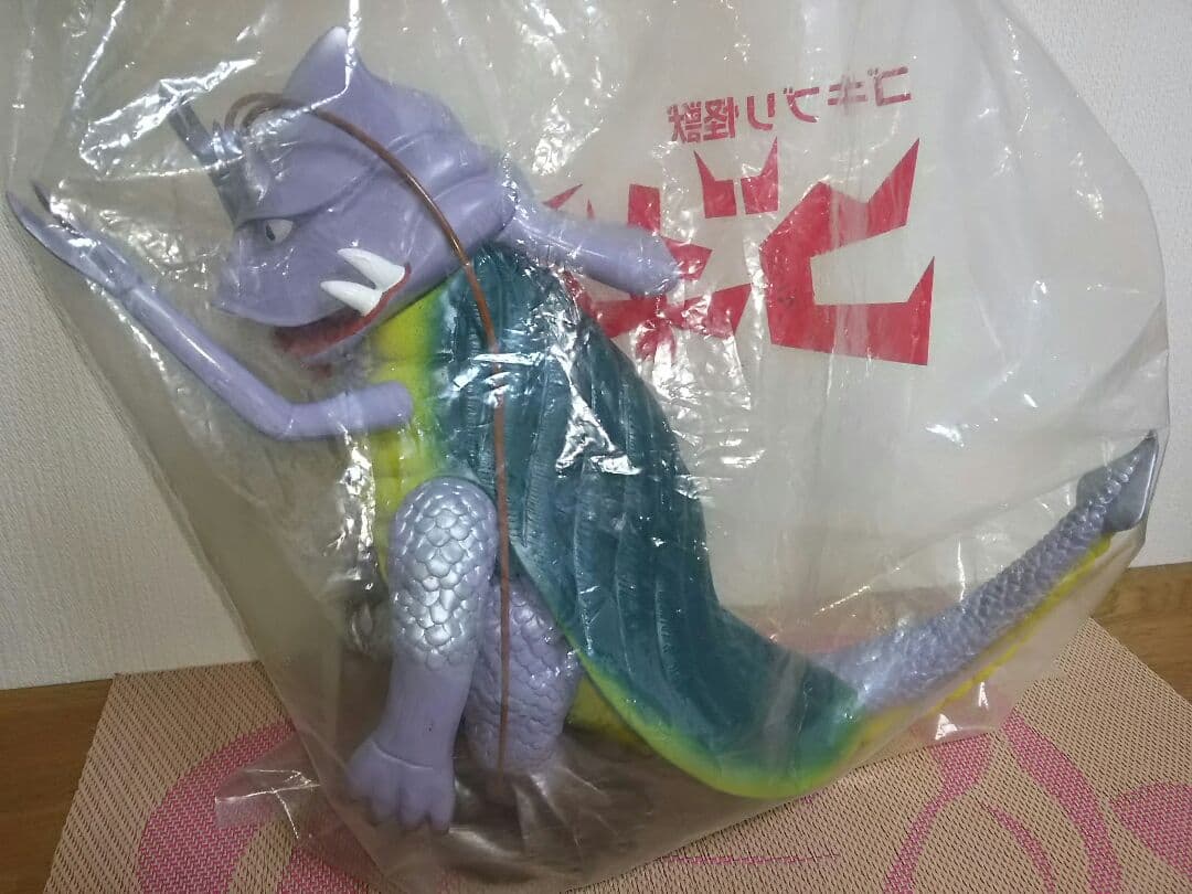 希少品 500個限定 イワタニ ゴキブリ怪獣 ゴキドン ソフビ フィギュア