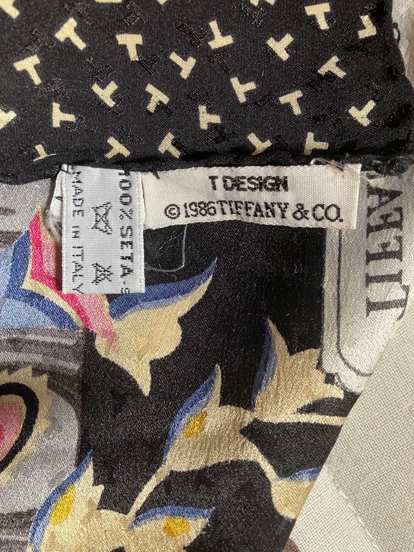 Tiffany & Co. 花柄シルクスカーフ - メルカリ