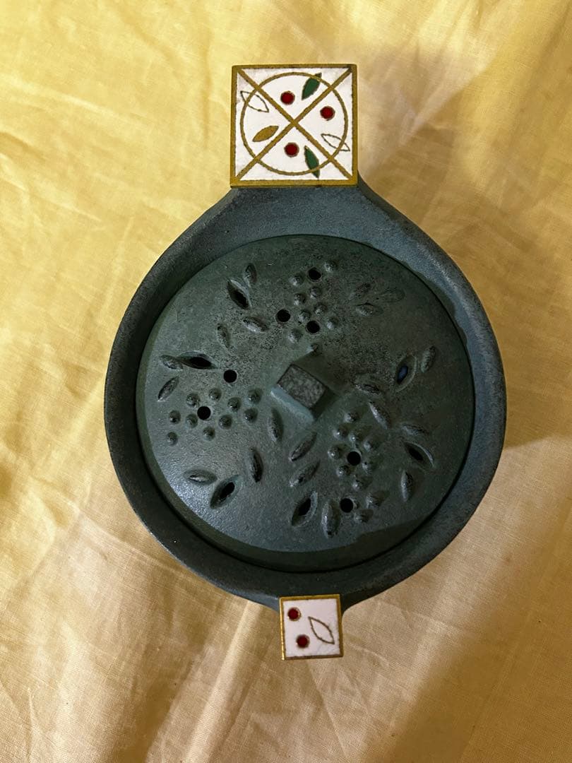 期間限定値下げ 1989年製 石黒 鏘ニ 作 青銅製 手付 香炉「南天