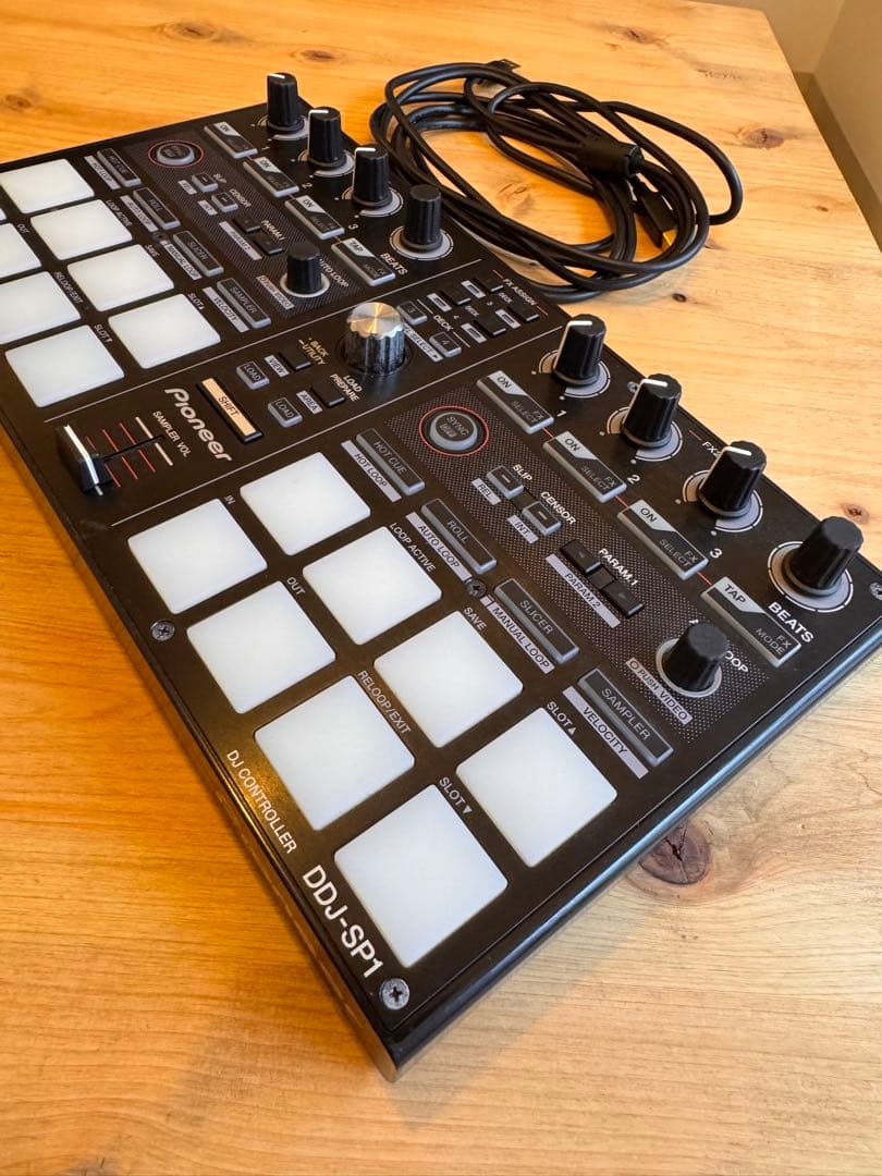 Pioneer DDJ-SP1 DJコントローラー