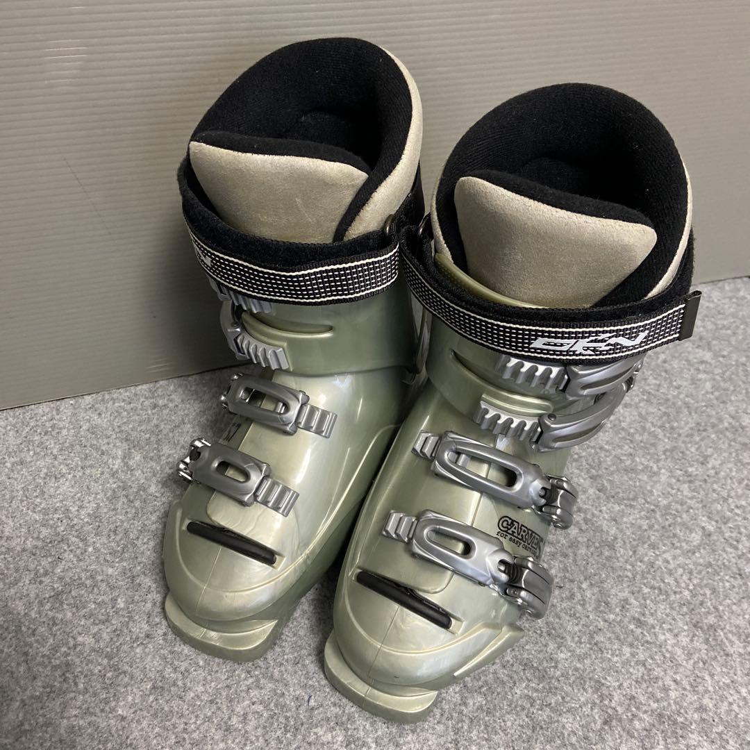 ★短い板お探しの方★メンテ済スキーセット　板138cm ブーツ24~24.5cm