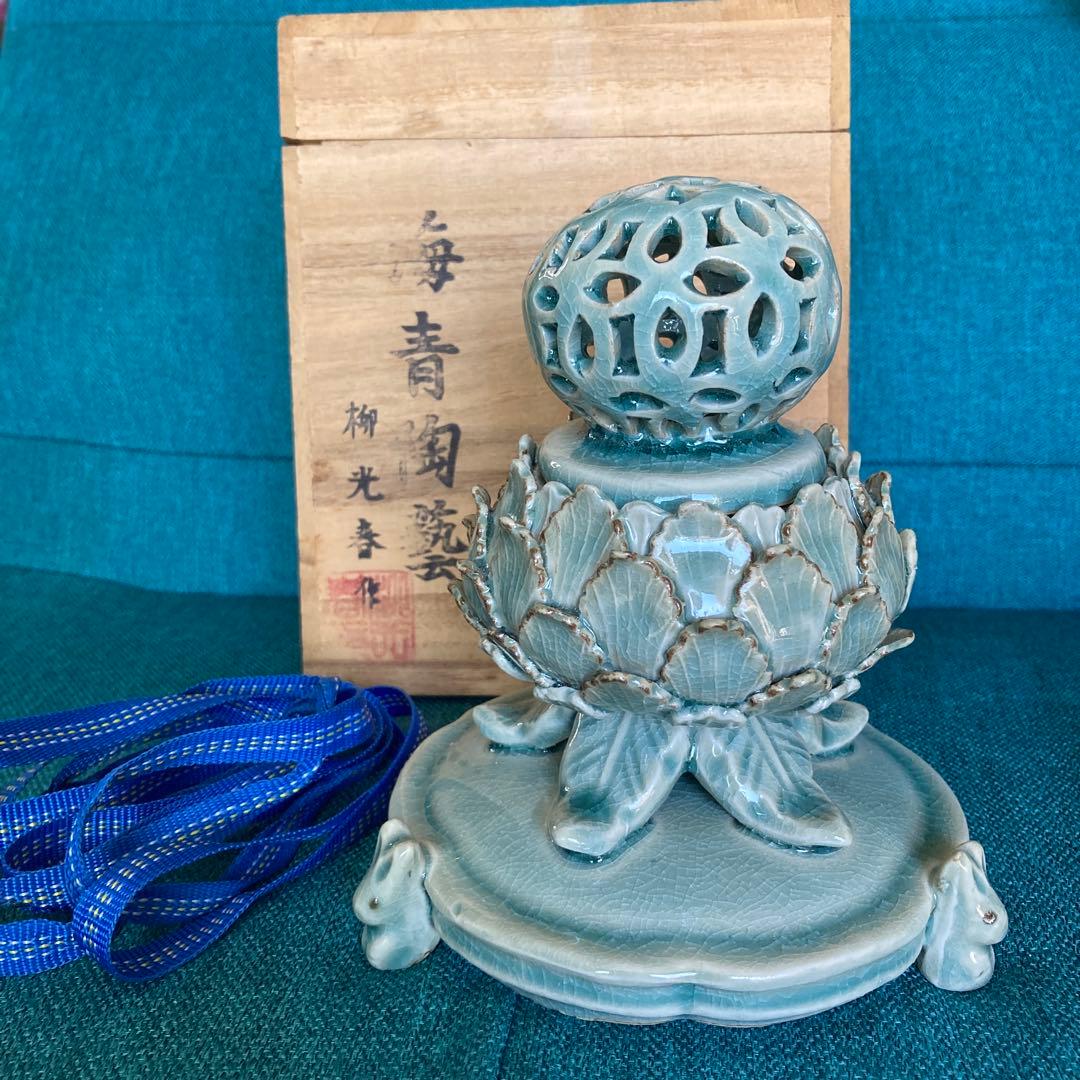 海青陶芸 青磁香炉 蓮華兎三脚 柳光春 香炉 置物 - メルカリ
