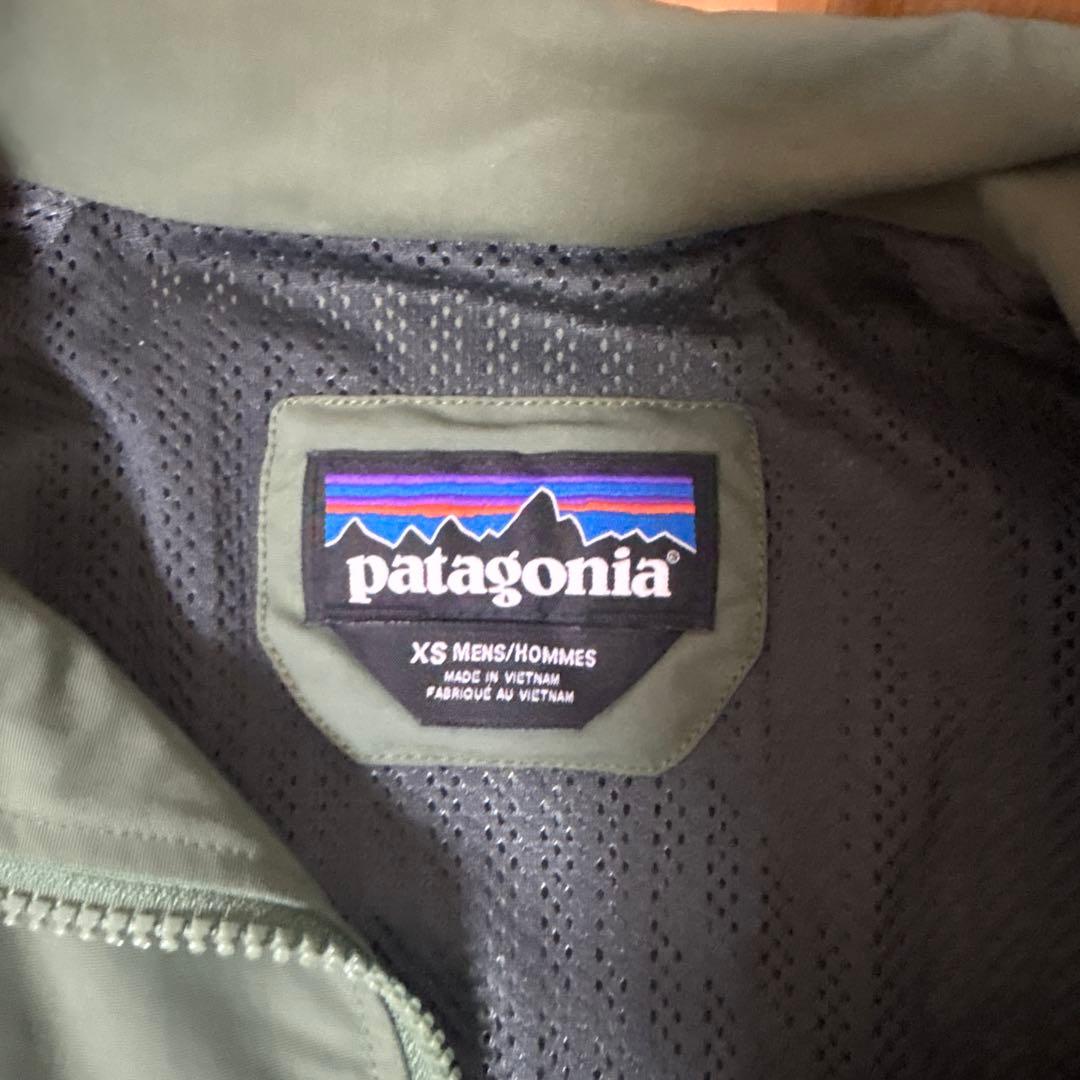 patagonia ナイロンジャケット XS オリーブグリーン - メルカリ