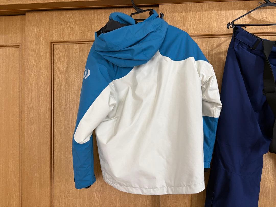 ダイワ ゴアテックス プロダクト ウィンタースーツ DW-1807 Mサイズ