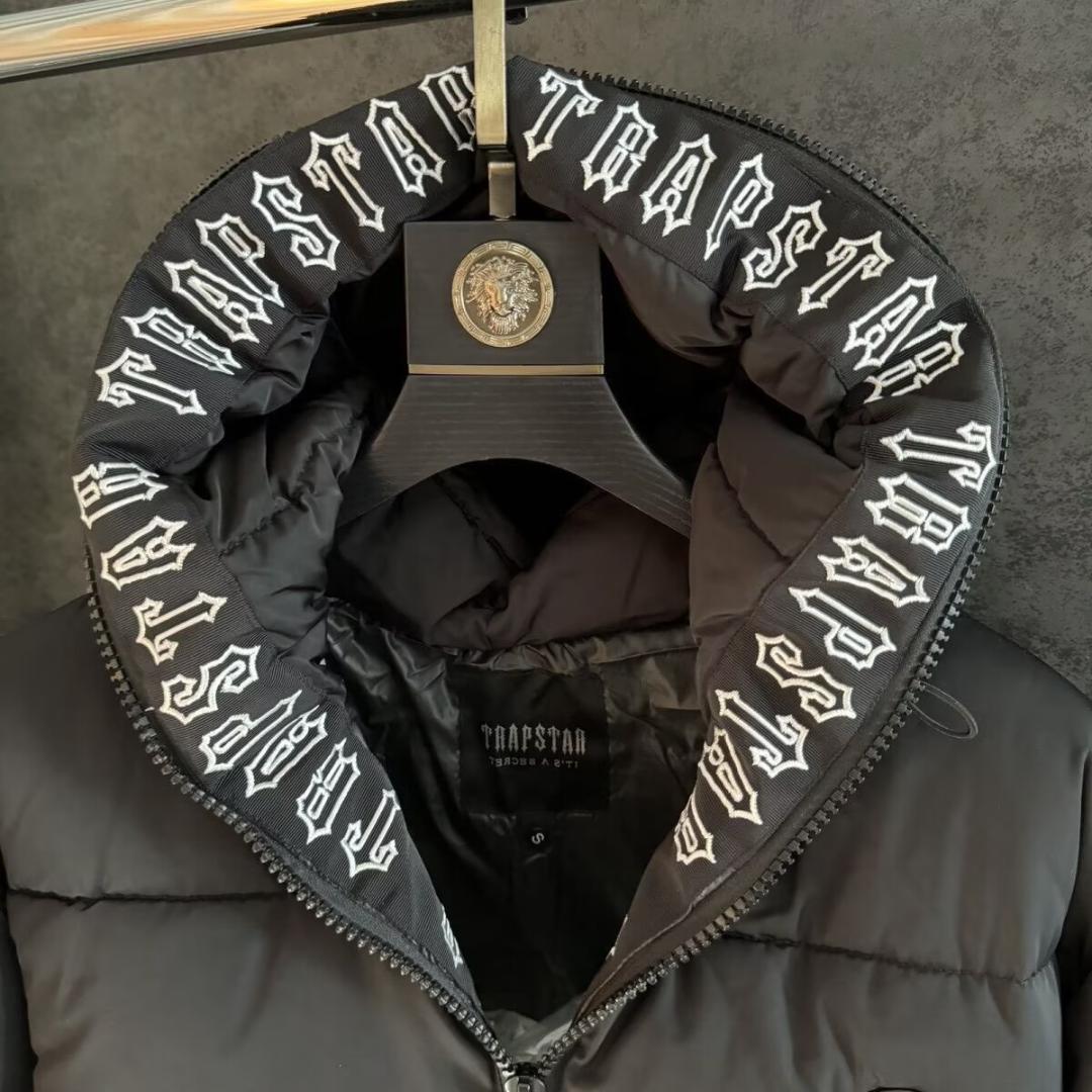 TRAPSTAR新品Sサイズトラップスターダウンジャケット黑色 - メルカリ