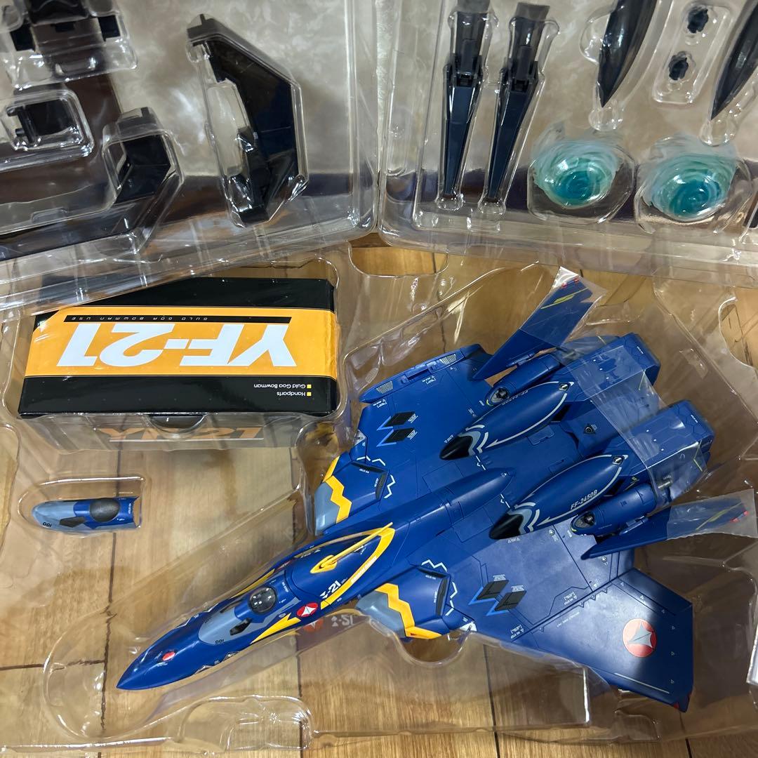 バンダイ DX超合金 YF-21(ガルド・ゴア・ボーマン機)