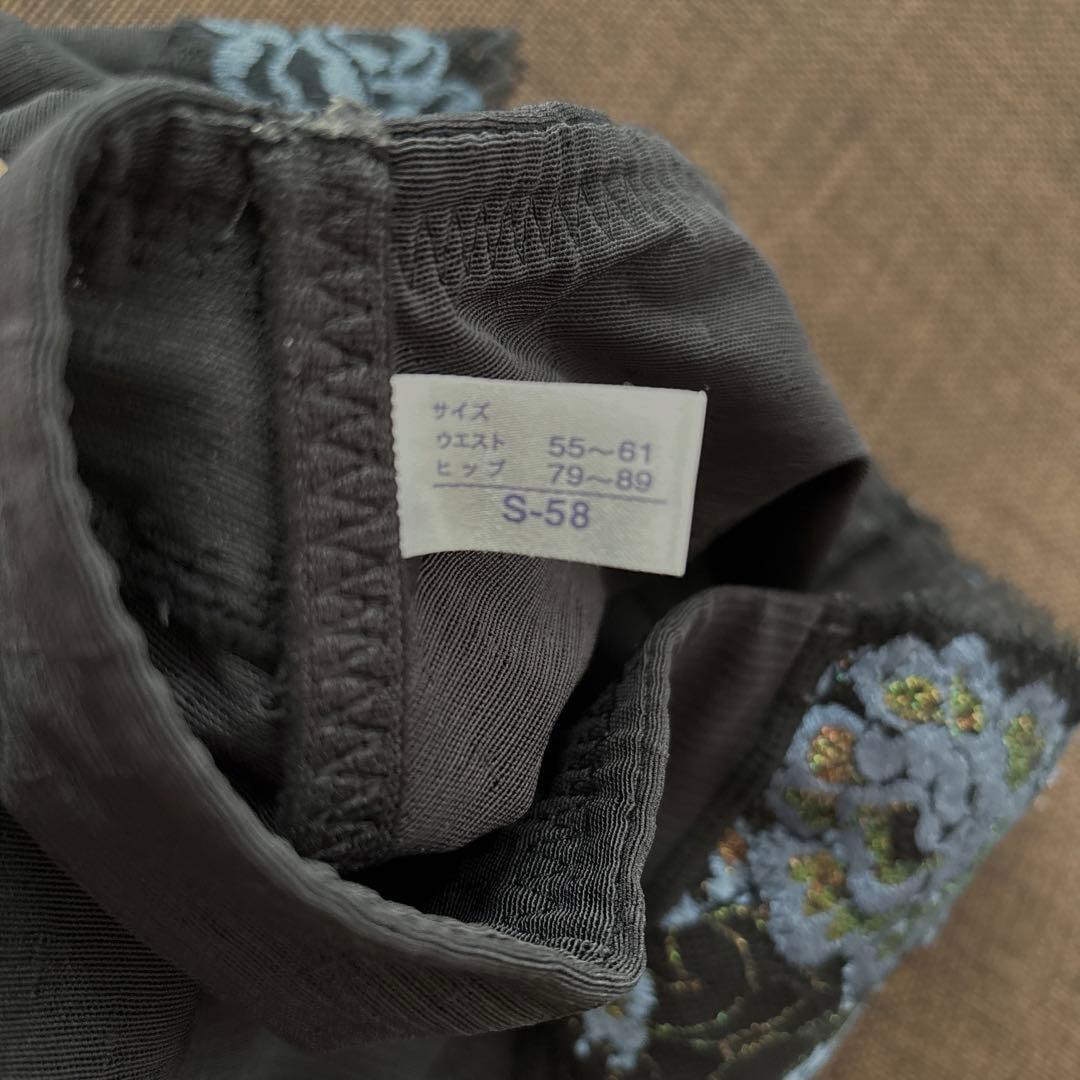 マルコ リュミエス 補正下着 ロングガードル S58 - メルカリ