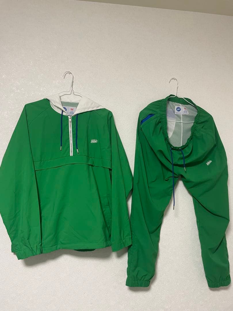 m64275727983_1.jpg?1693909221