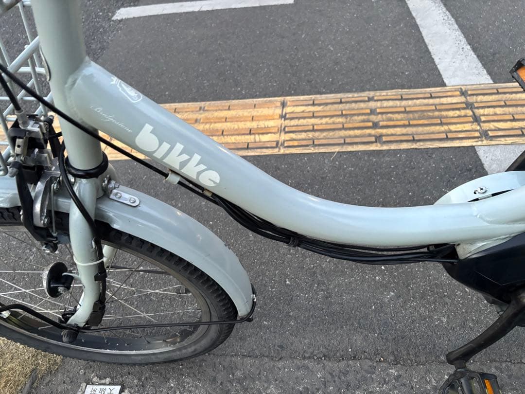 さくら 中古20㌅ブリヂストン電動アシスト自転車　8.7Ah 大阪