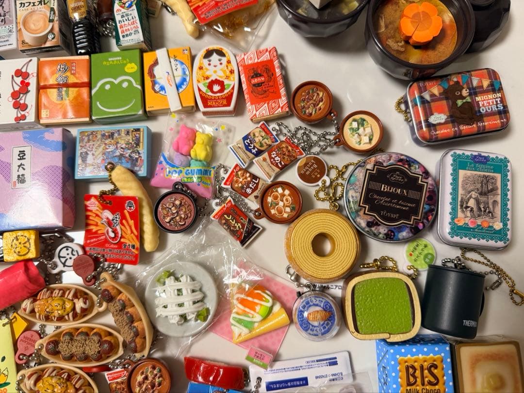 ガチャガチャ　大量まとめ売り　ミニチュア　食べ物