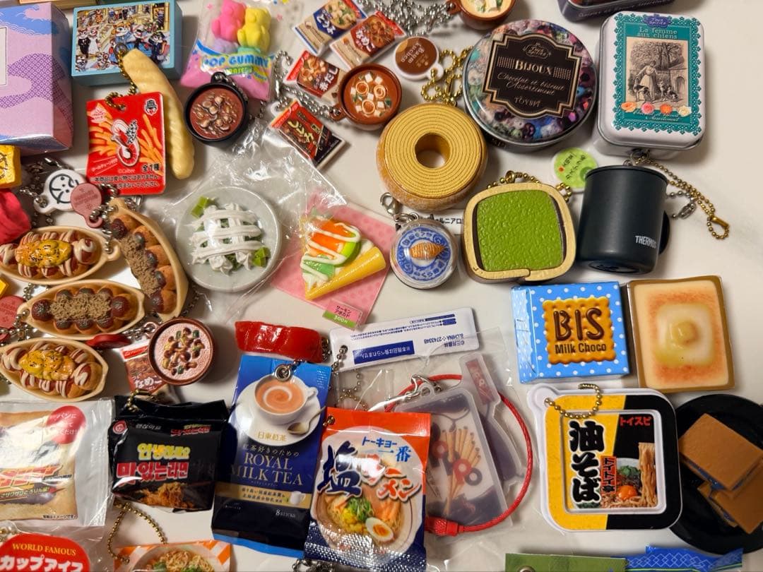 ガチャガチャ　大量まとめ売り　ミニチュア　食べ物