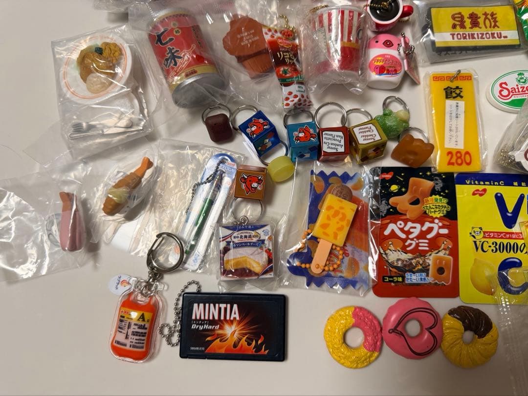 ガチャガチャ　大量まとめ売り　ミニチュア　食べ物
