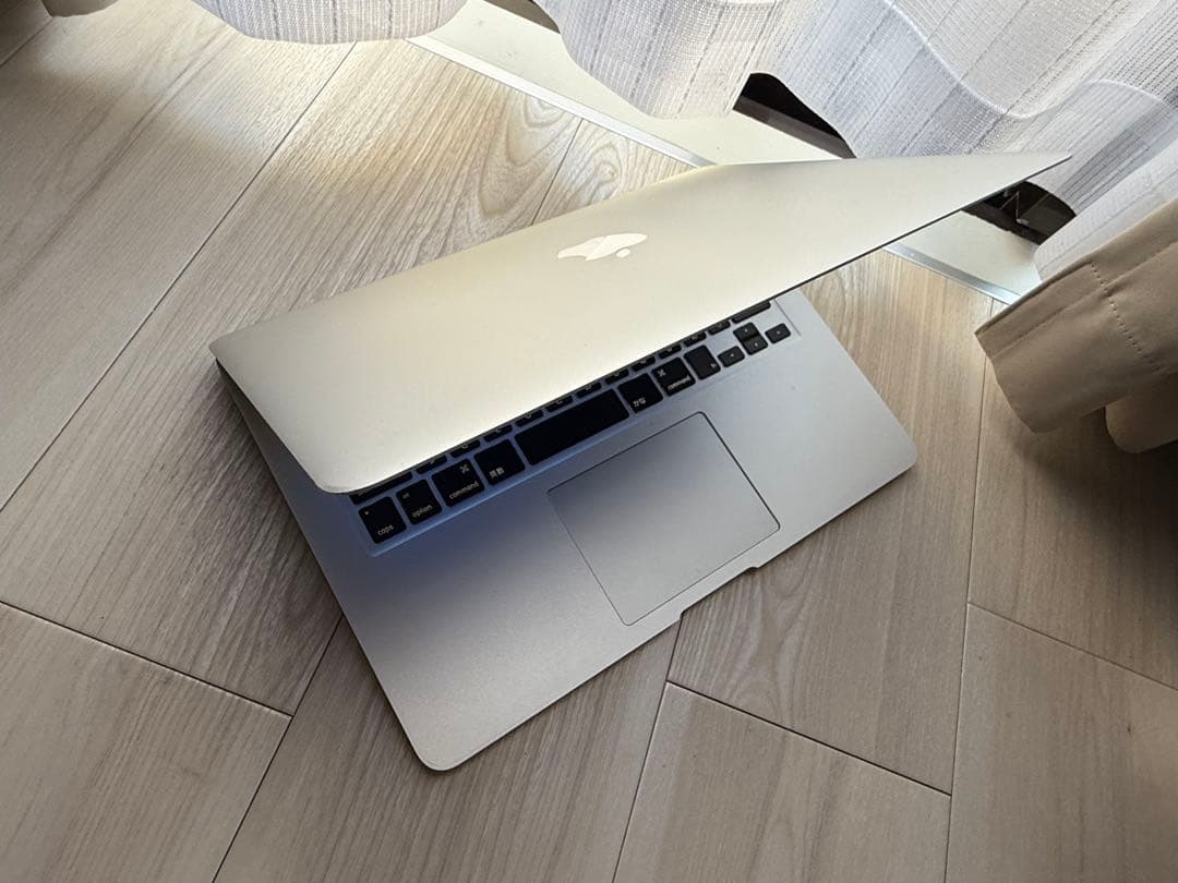 MacBook Air 13インチ シルバー 256GB - メルカリ