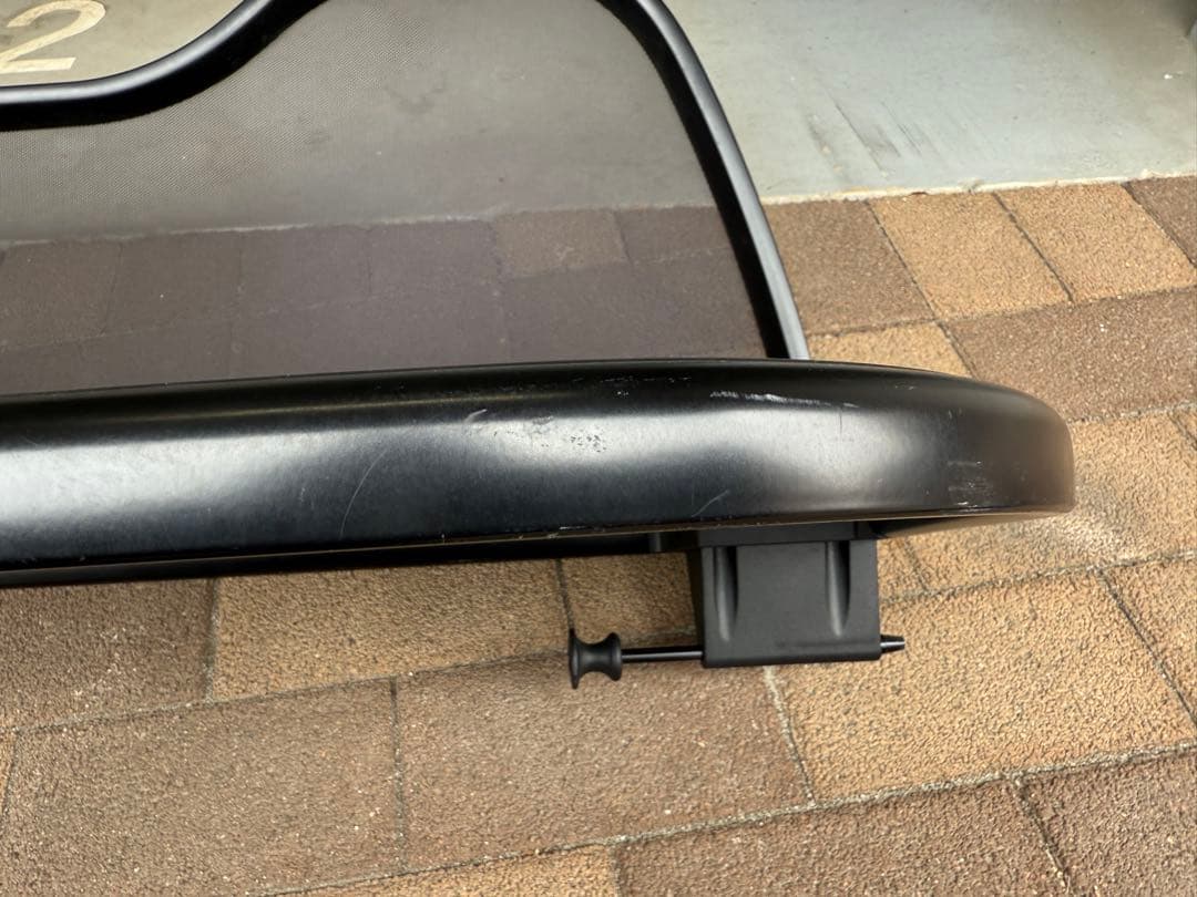 ニュービートルカブリオレ ウインドディフレクター ウインドストップ