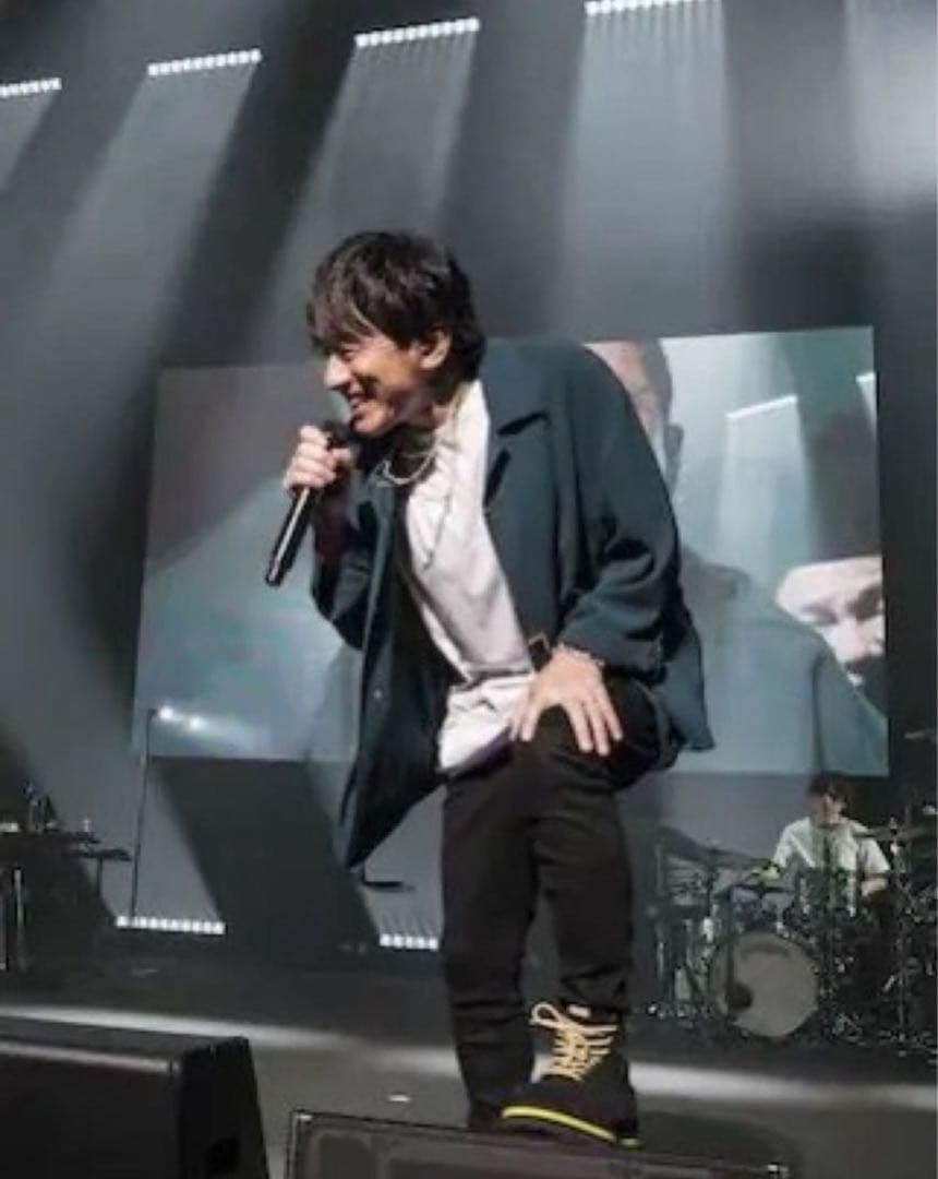 クルニ 21AW studious別注 レイヤード ブルゾン 桜井和寿 着用 - メルカリ