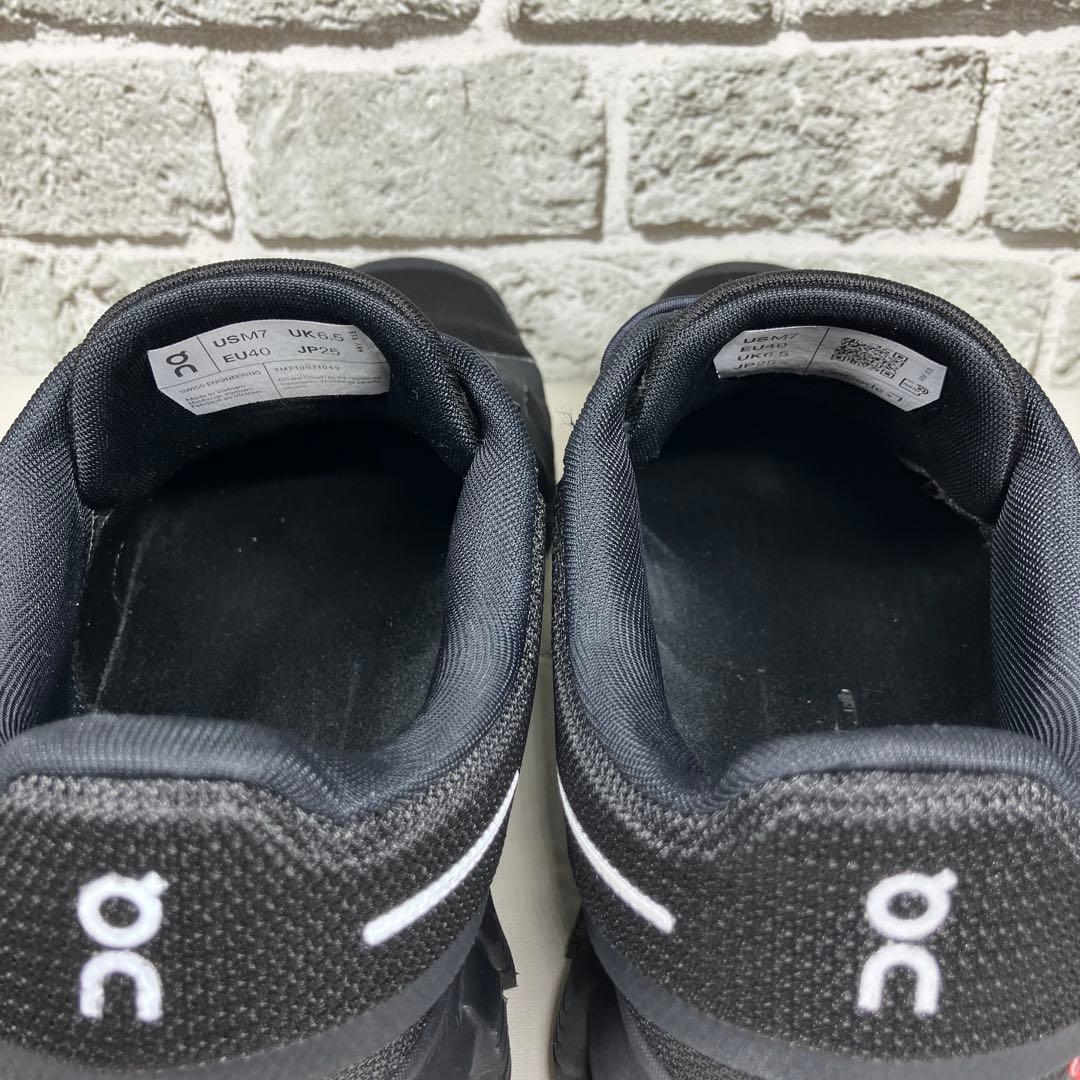 【定番人気】On オン cloud6 クラウド6 25.0cm ブラック 黒