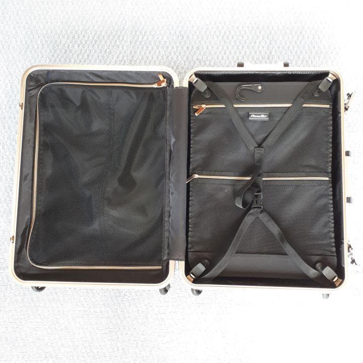 【未使用】スーツケース Mサイズ フレームタイプ 64L 4.3kg プラスワン