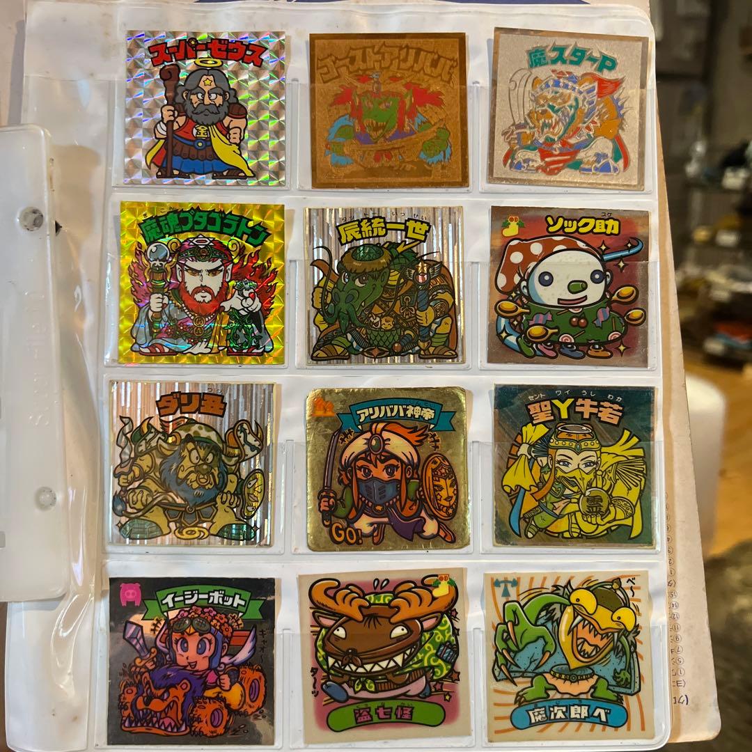 ビックリマンシール41枚 アルバム付 - メルカリ