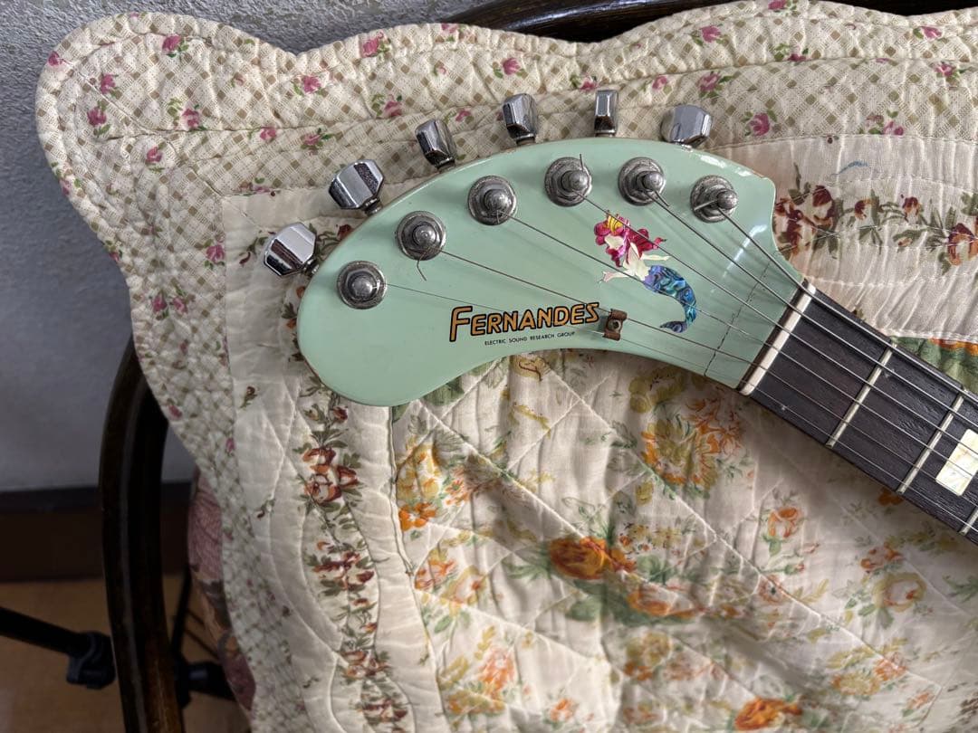 左利き用 FERNANDES ZO-3さんエレキギター ミントグリーン