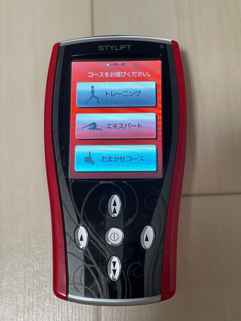 伊藤超短波株式会社 家庭用EMSマシン スタイリフト - メルカリ