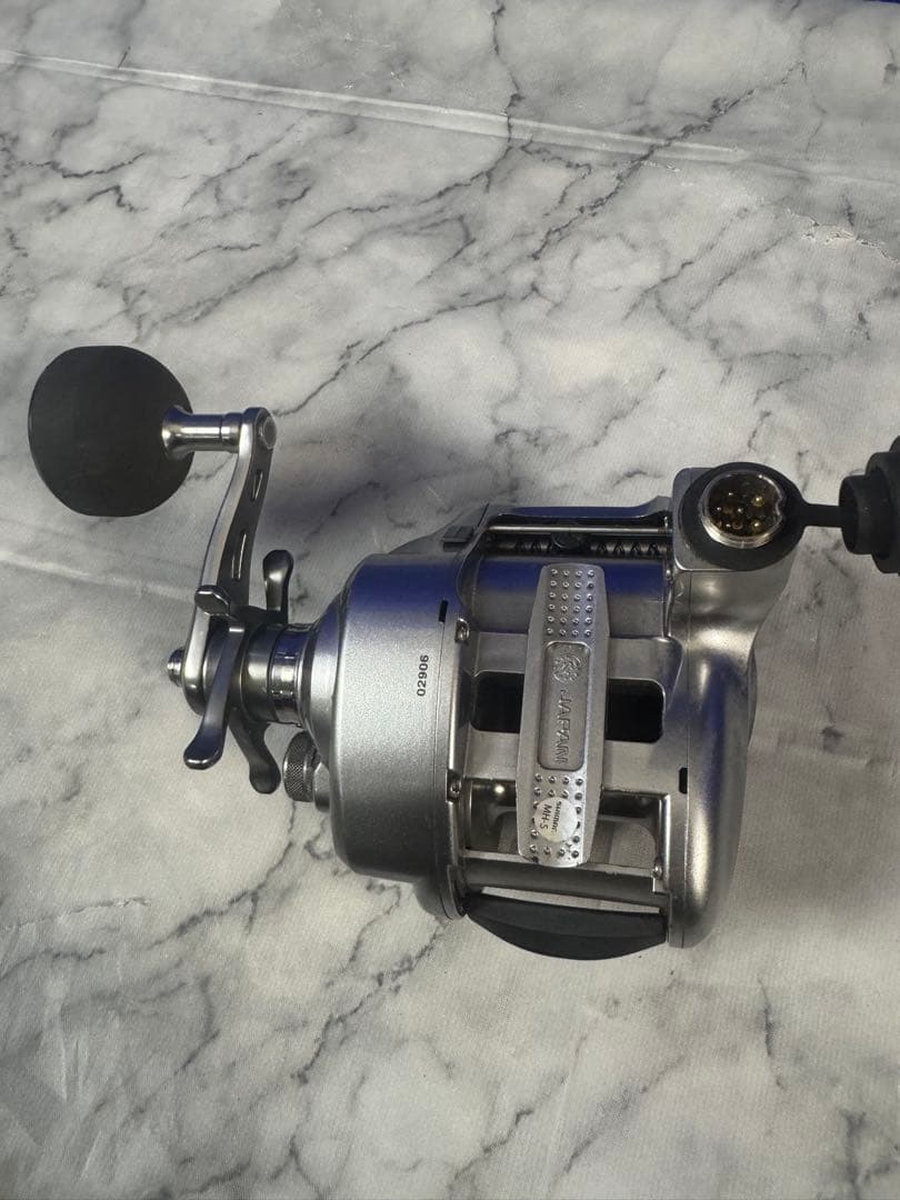 SHIMANO 電動リール デジタル表示ジャンクDaiwa マグマックス500