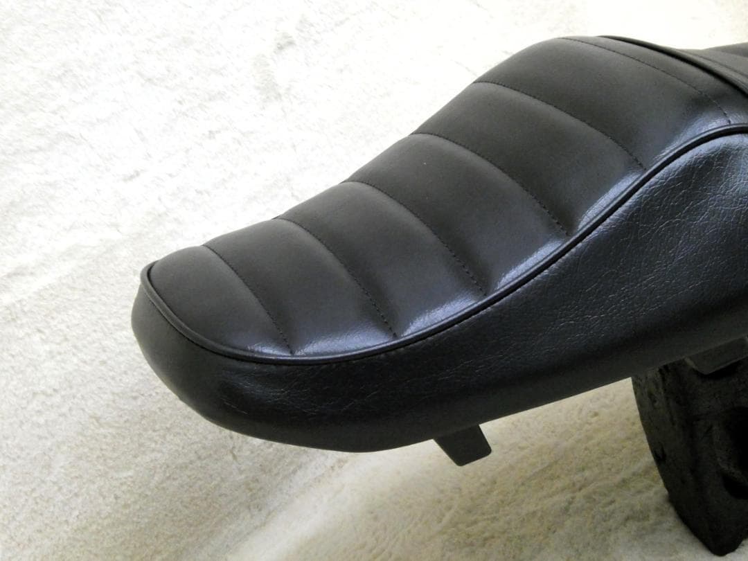 バリオス 2型 黒皮 タックロールシート /②あんこ抜き 完成品 ZR250B