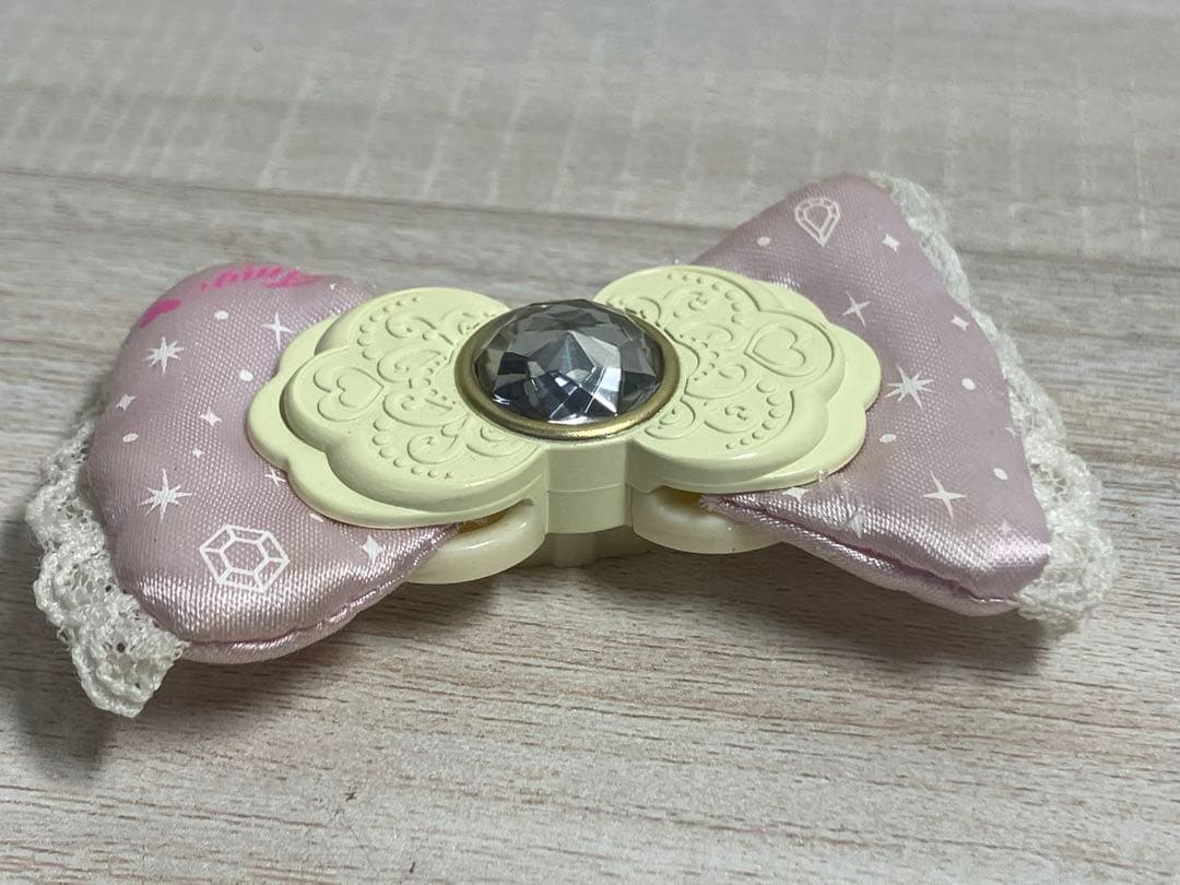 たまデコピアス ゆめみるチェンジリボン　たまごっちピース