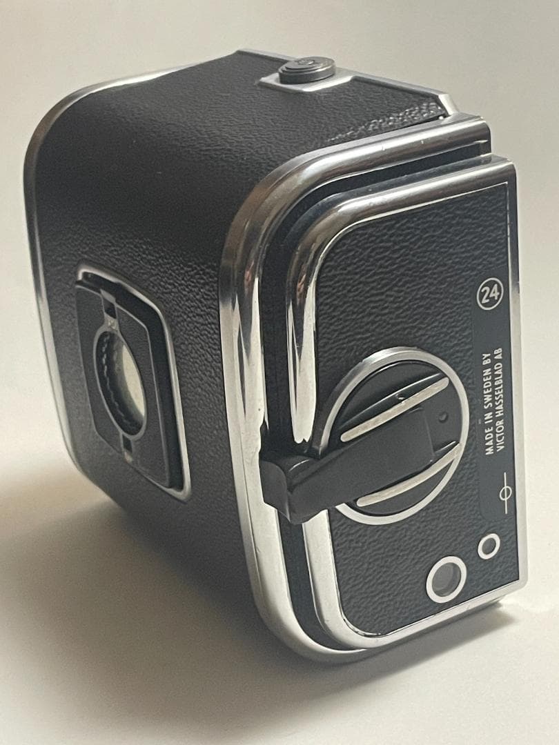 Hasselblad A24 フィルムマガジン 1970年製 レア Hasselblad A24 フィルムマガジン 1970年製 レア - メルカリ