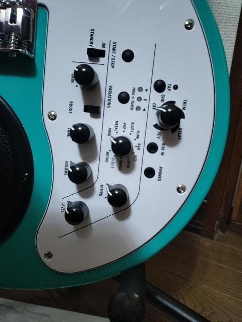 VOX APC-2 アクアグリーン スピーカー・エフェクター内蔵ギター