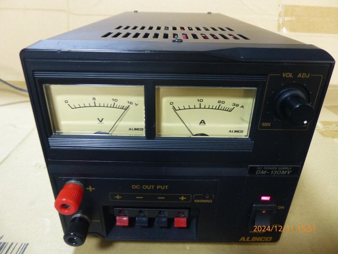 アルインコ製　30A　大型トランス式安定化電源　美品 ALINCO 直流安定化電源 スイッチング式 32A DM-330MV - 阪奈電子有限会社