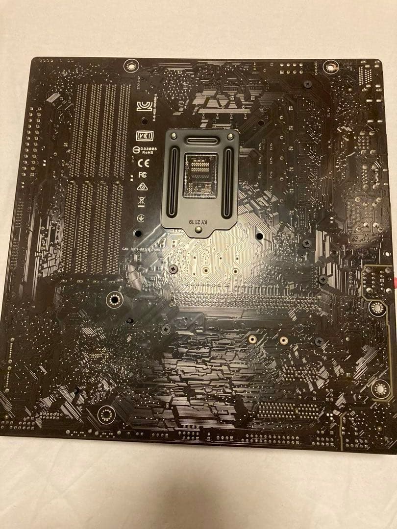 Intel i5-11400F ASUS B560 マザーボード CPUファン