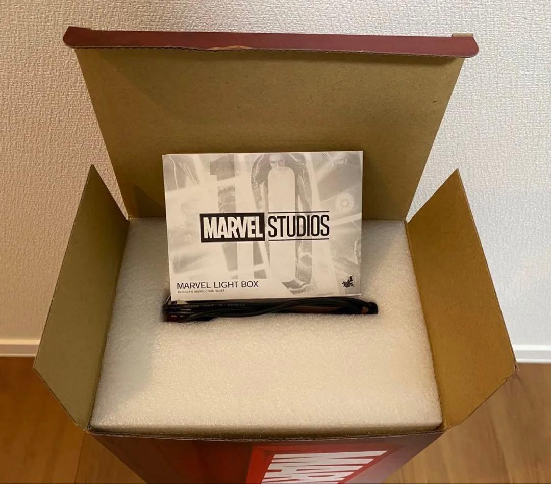 MARVEL 10周年 ホットトイズ・ライトボックスマーベルロゴライトボックス