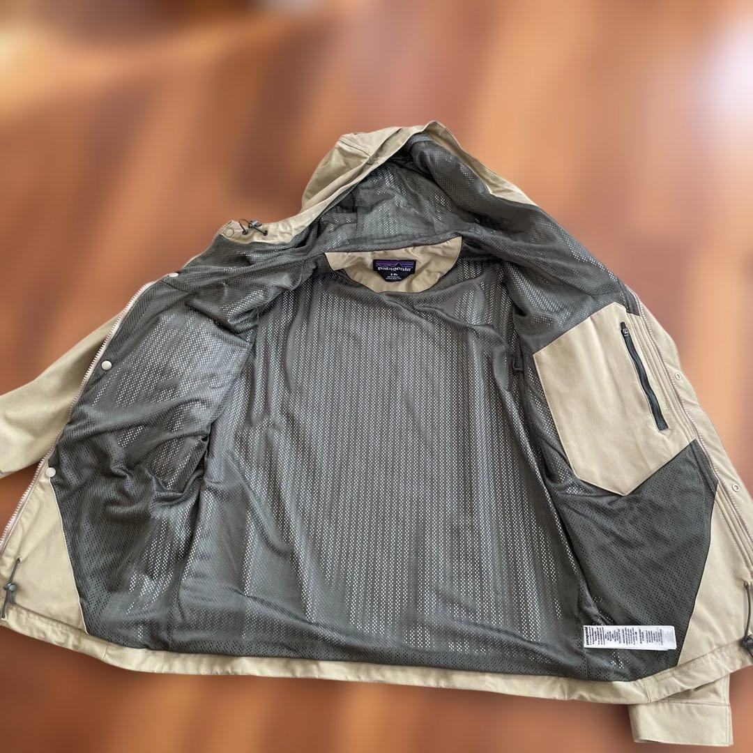 パタゴニア ベージュ マウンテンパーカー イスマスユーティリティ
