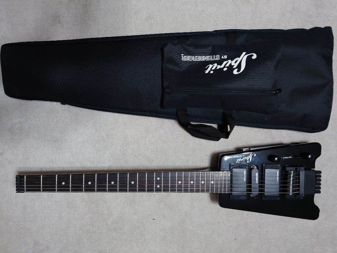 Spirit BY STEINBERGERエレキギターブラック ギターケース付き