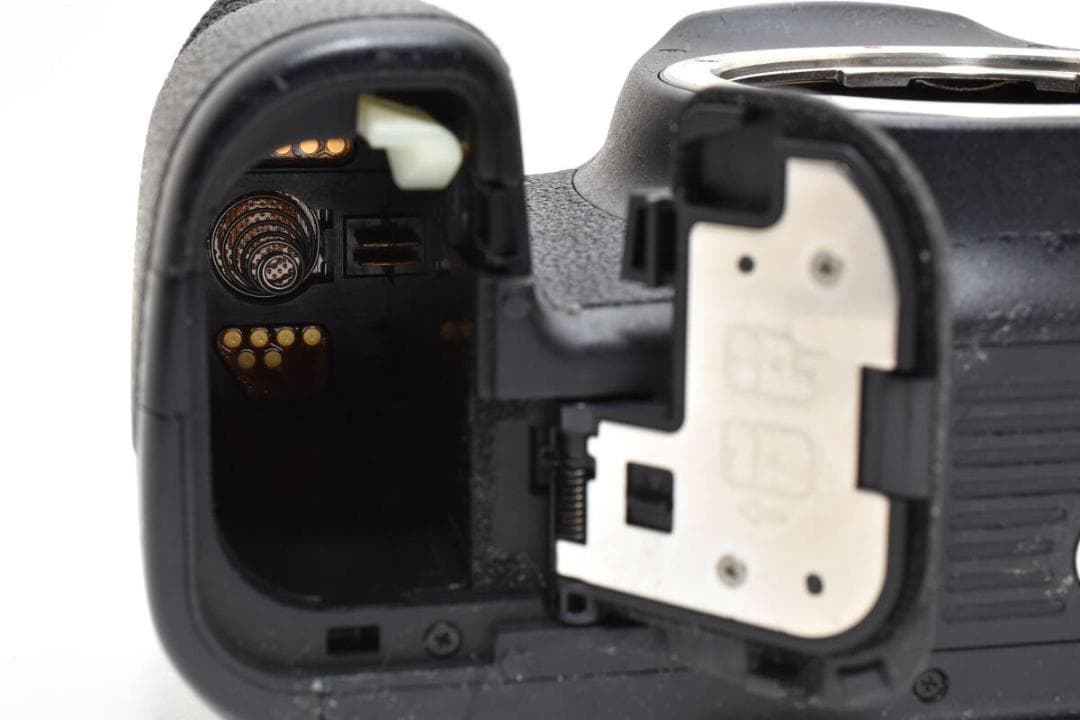 ショット数: 14281回 キャノン Canon EOS 6D ボディ #955 - メルカリ