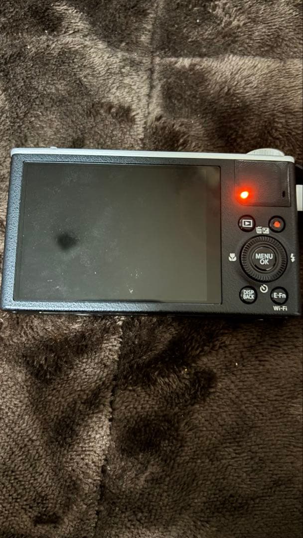 希少】 FUJIFILM XQ2 FUJIFILM 元箱付 - メルカリ