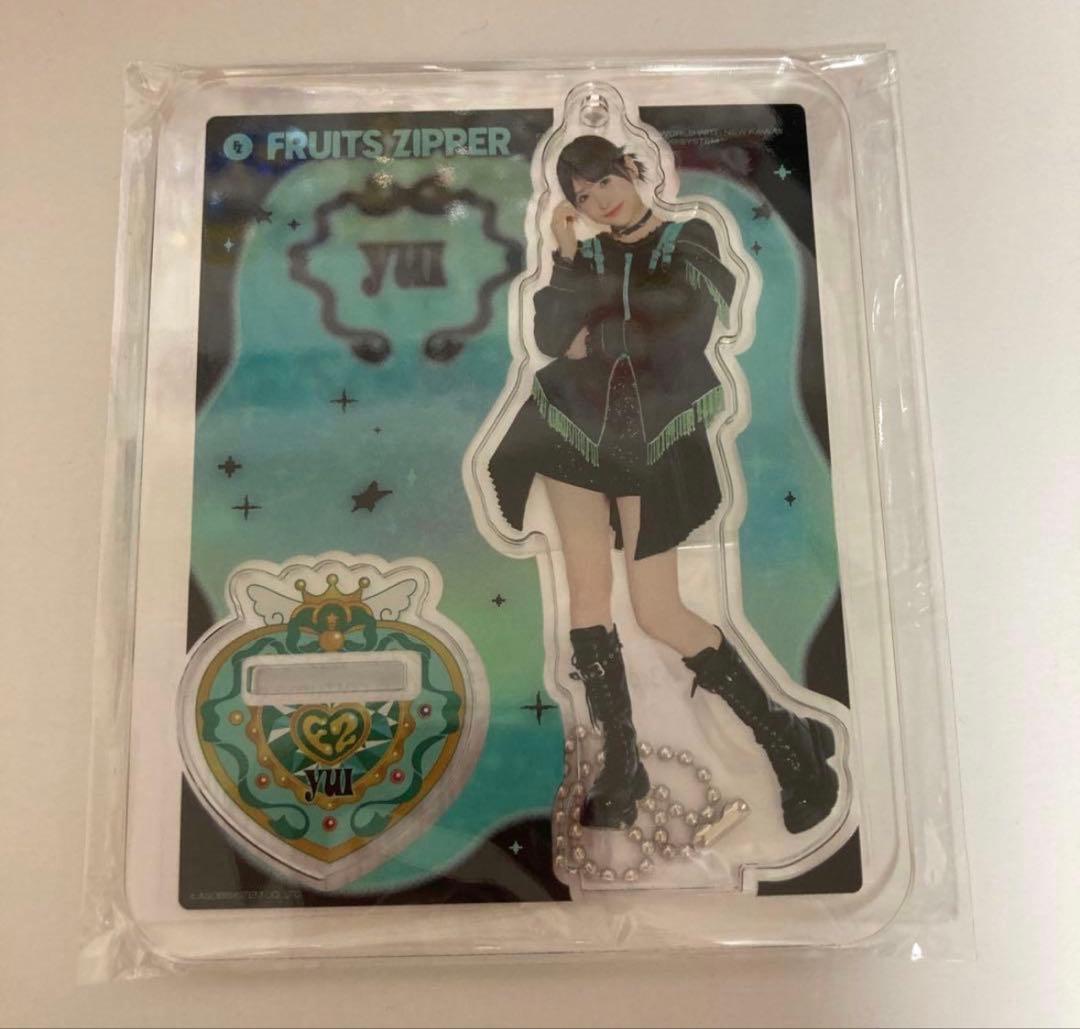 FRUITS ZIPPER 櫻井優衣 アクスタ 黒衣装 - メルカリ