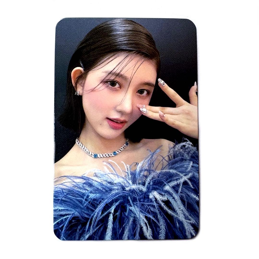 IVE LOVEDIVE mmt ガウル トレカ - メルカリ