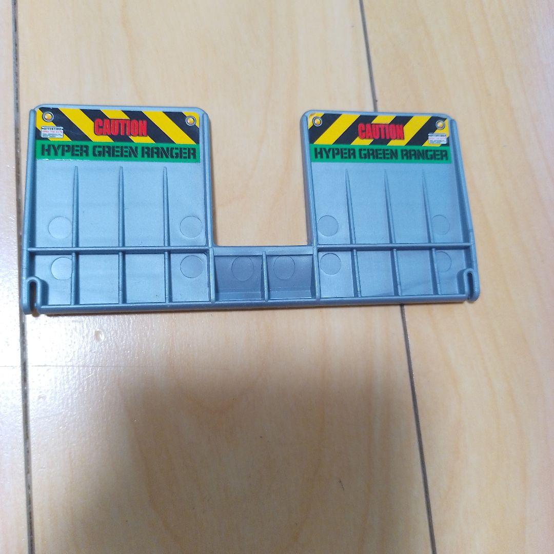 トミカ　 ハイパーグリーンレンジャー3号 レンジャートレーラー ハイパーシリーズ