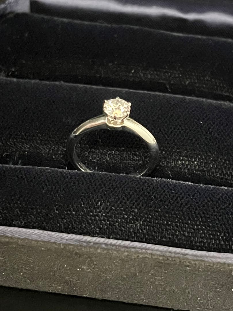 値下げ！Tiffany ソリティアダイヤモンド D VVS2 0.47ct 8号