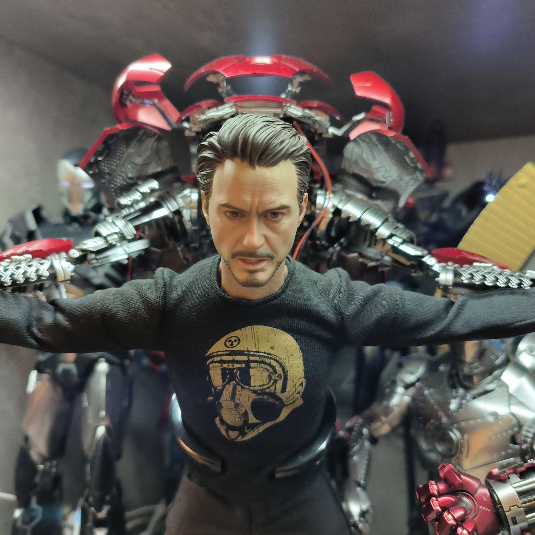ホットトイズ 1/6 アイアンマン マーク7 スーツアップ版 MMS718