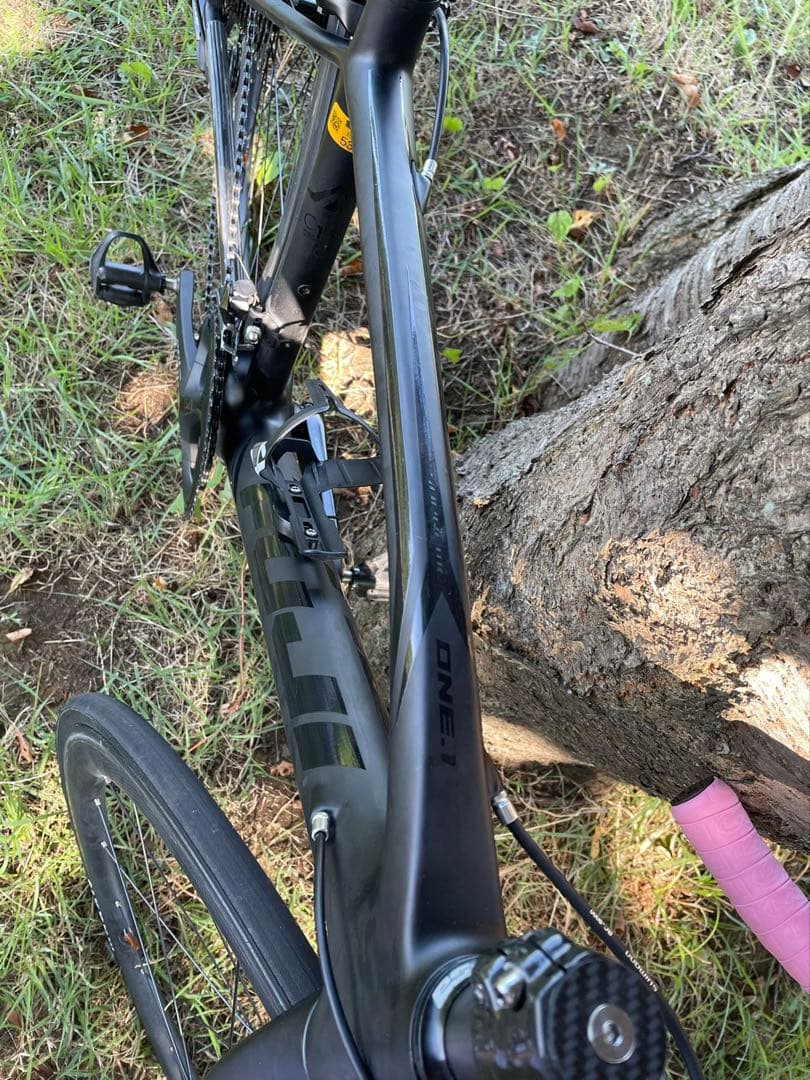 FUJI Mサイズ ロードバイク 男女兼用 ピンクブラック ギア11 自転車本体