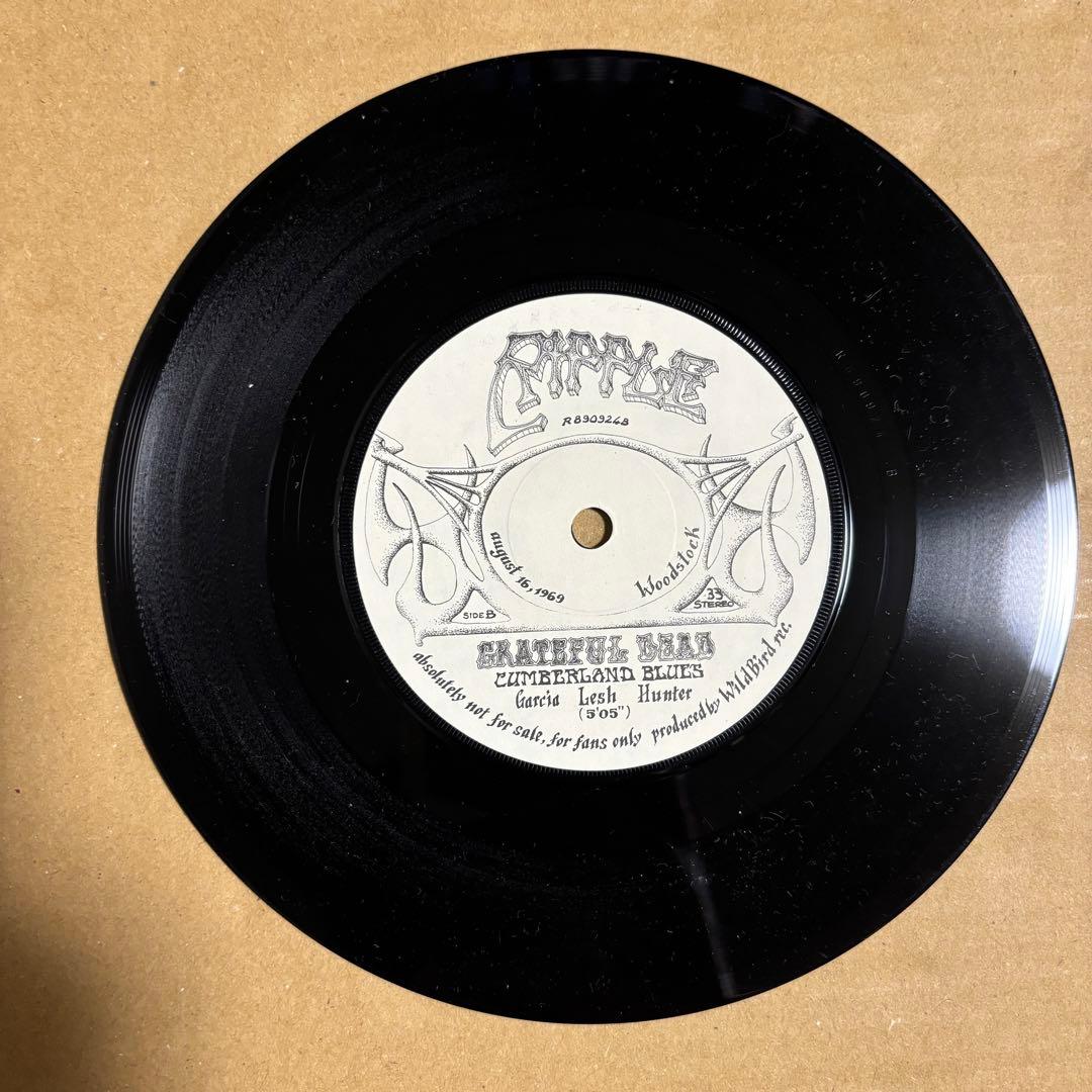 Grateful Dead ヴィンテージ マガジン + 7インチ レコード - メルカリ
